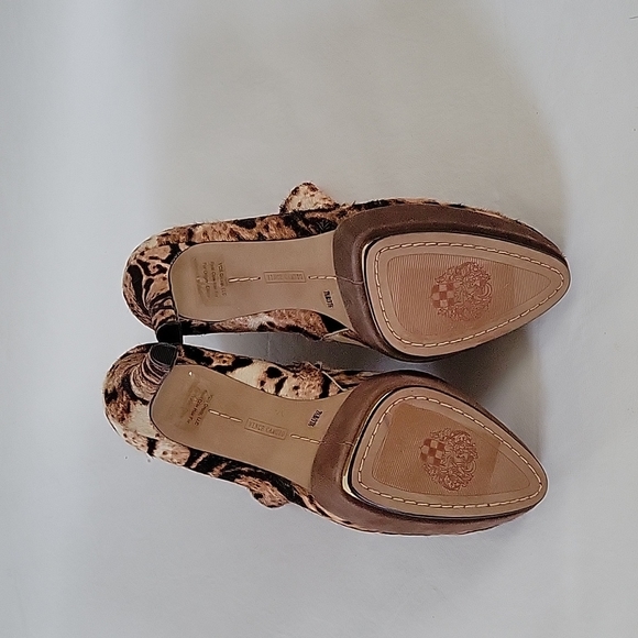 NEW Vince Camuto Dira Leopard Animal Print Calf Hai Platform Booties Size 7.5 - Picture 7 of 15